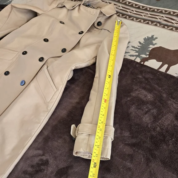 Zara Basic Outerwear Tan Double-Breasted Coat - Picture 10 of 11